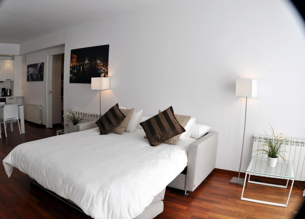 Glasir Apartments برشلونة الغرفة الصورة